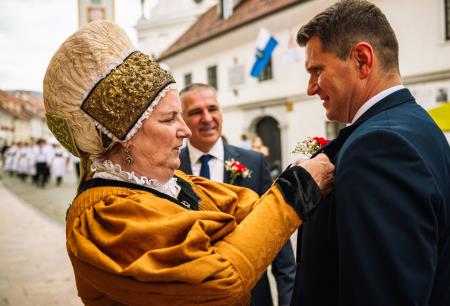 Povorka ob dnevih narodnih noš in oblačilne dedščine (111)